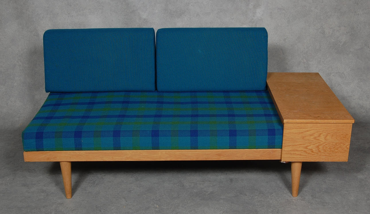 DAGBÄDD / SOFFA, Ekornes svanesoffa, 1960-tal. nr. 2.