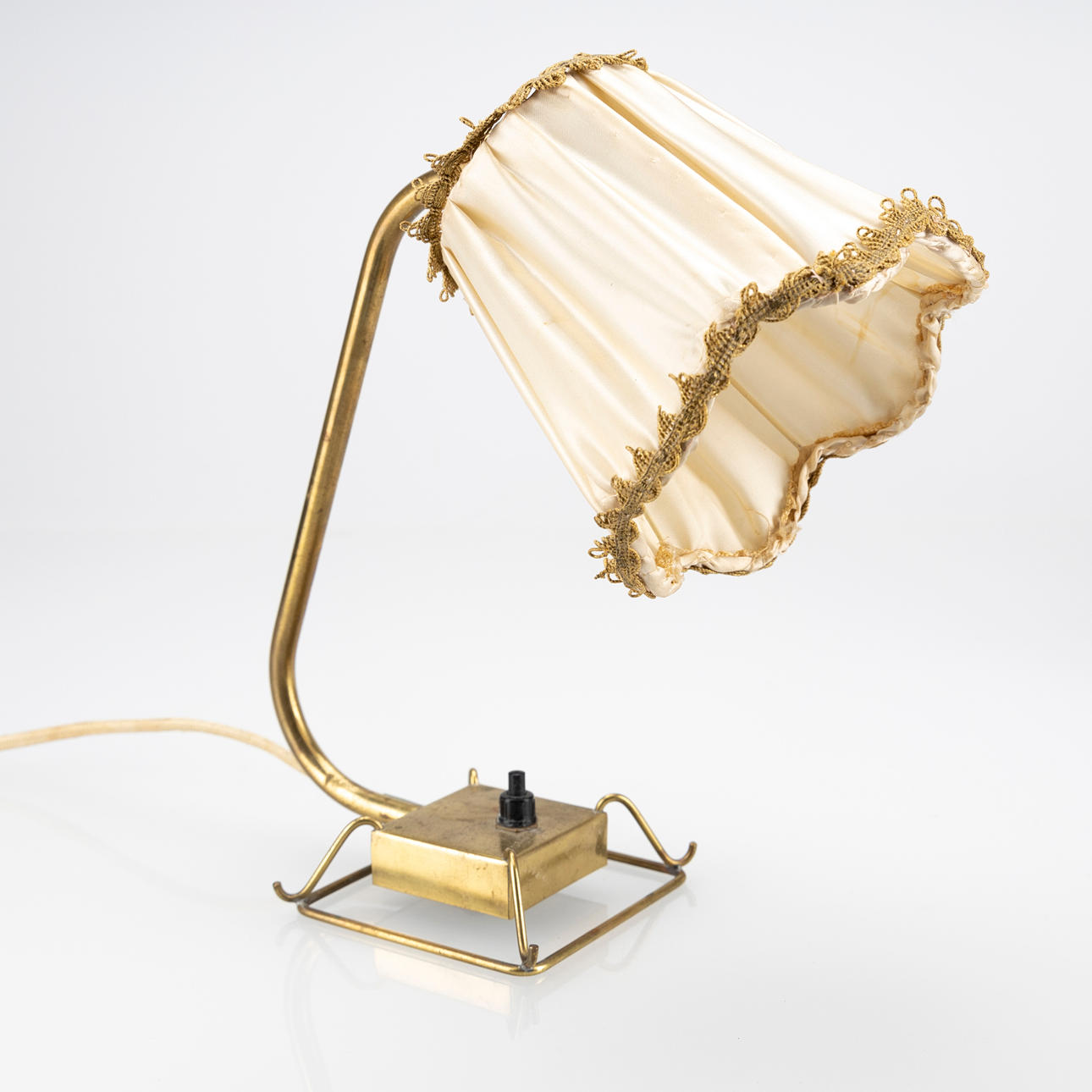 BORDSLAMPA, mässing, Idman.