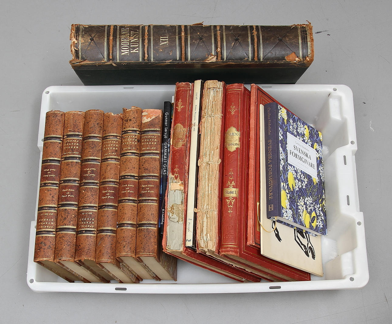 BÖCKER, konst och kultur.