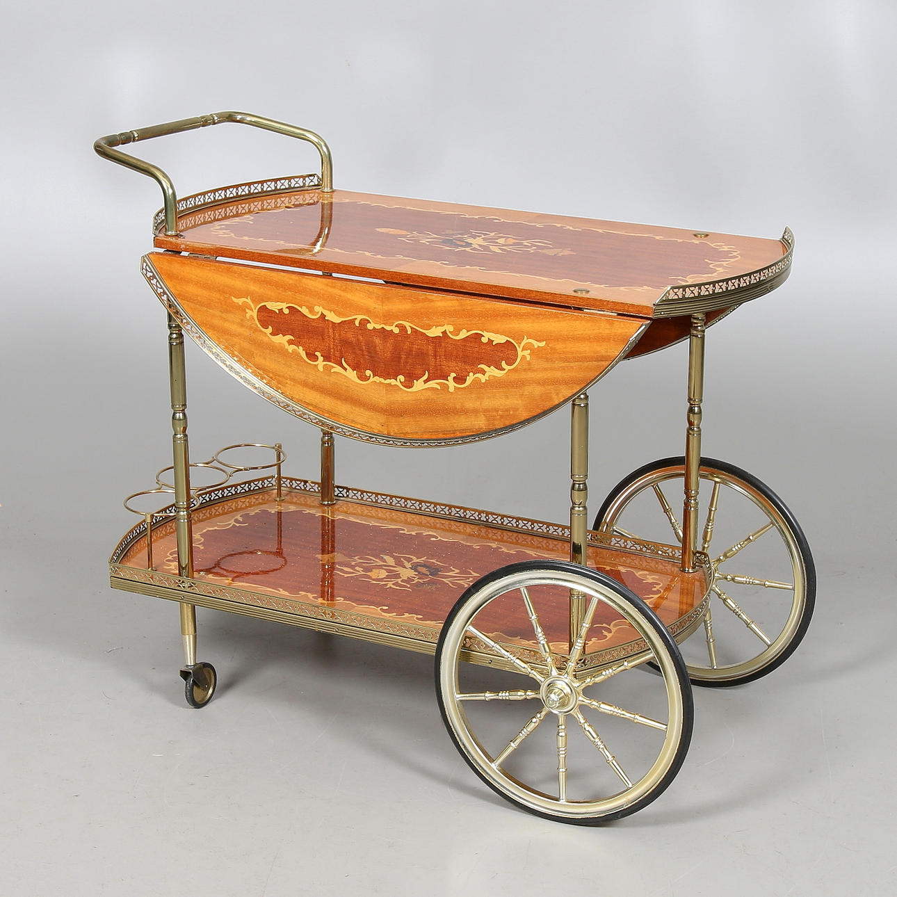 SERVERINGSVAGN, 1900-tal.