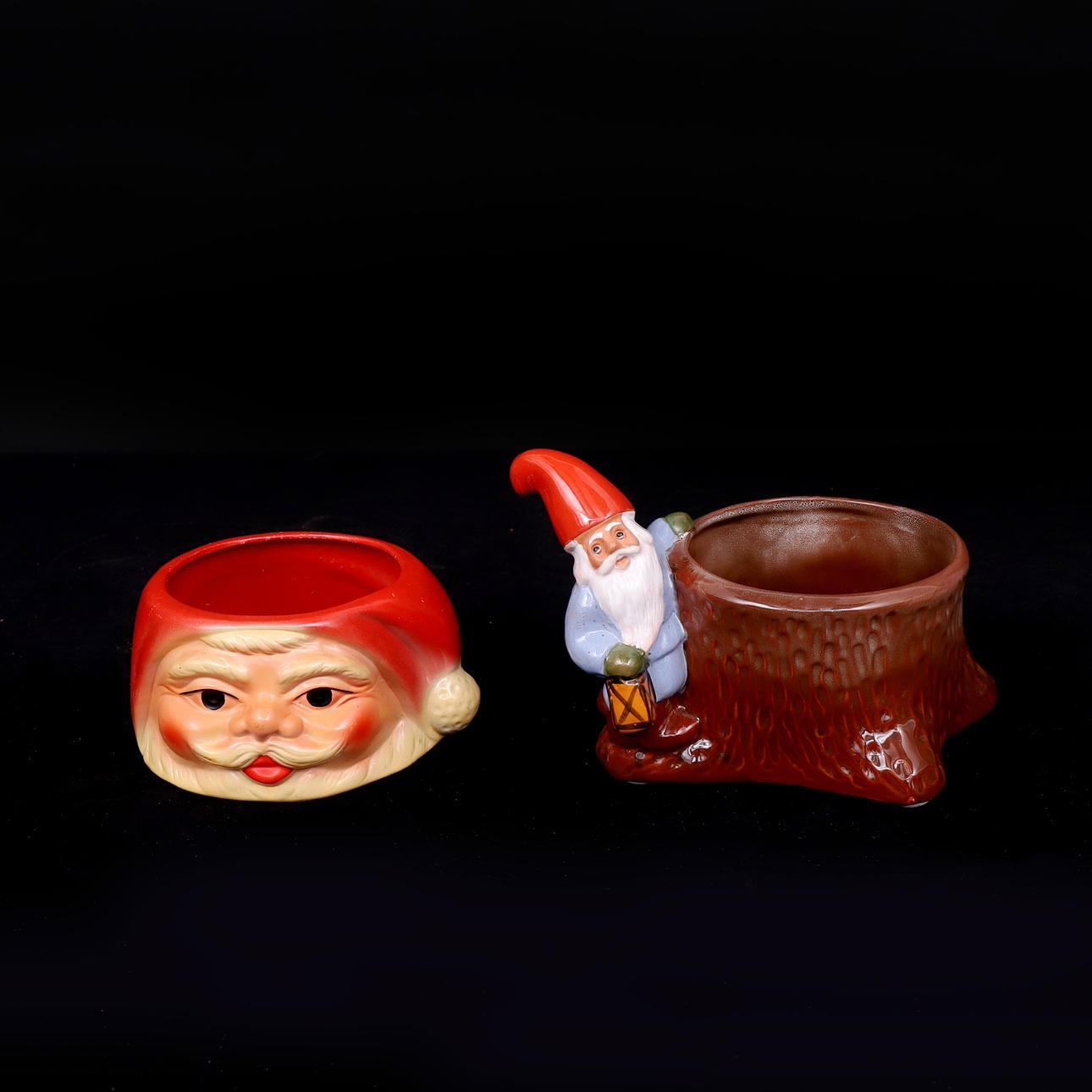 YTTERFODER, julkrukor med tomtemotiv.