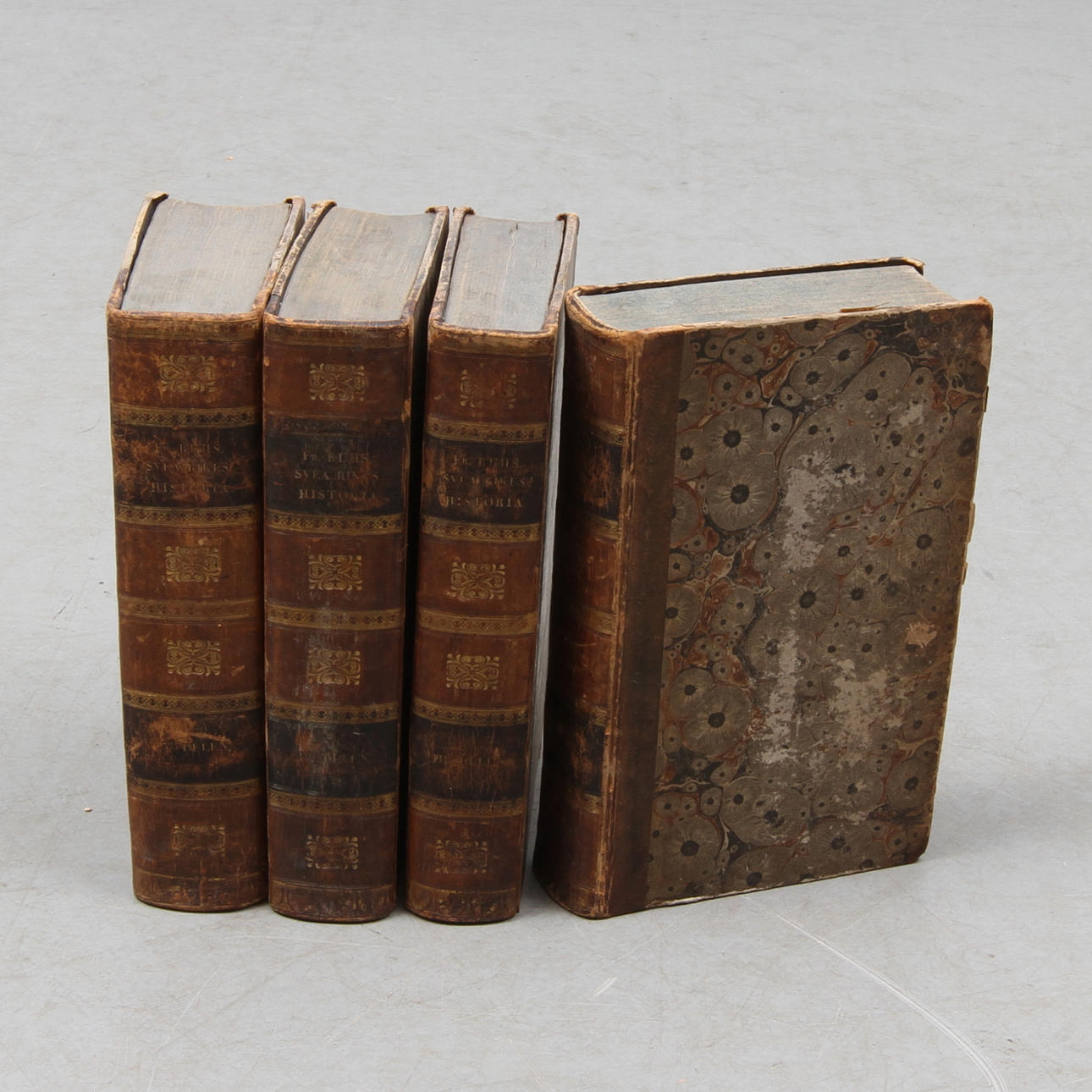 BOKVERK. Friedrich Rühs, "Svea Rikes historia från de äldsta tiderna till Konung Carl XII:s död", del I-V i 4 band. Stockholm.