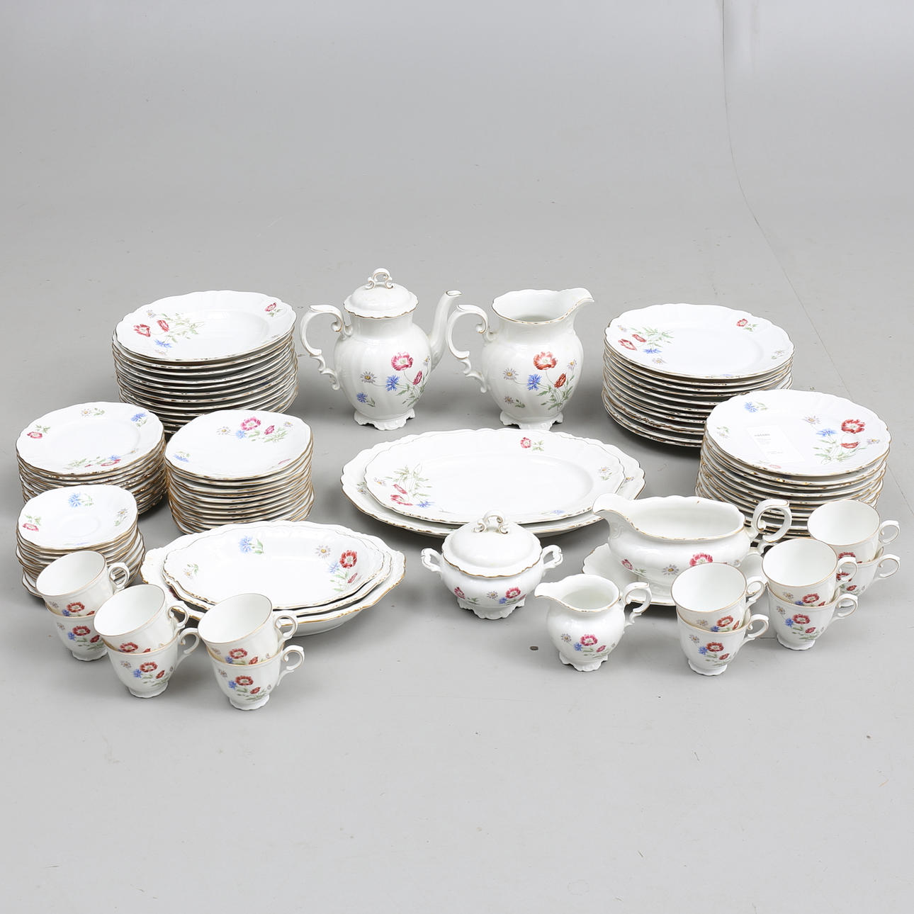 MAT & KAFFESERVIS, 94 delar, Rörstrand, 1900-talets första hälft.