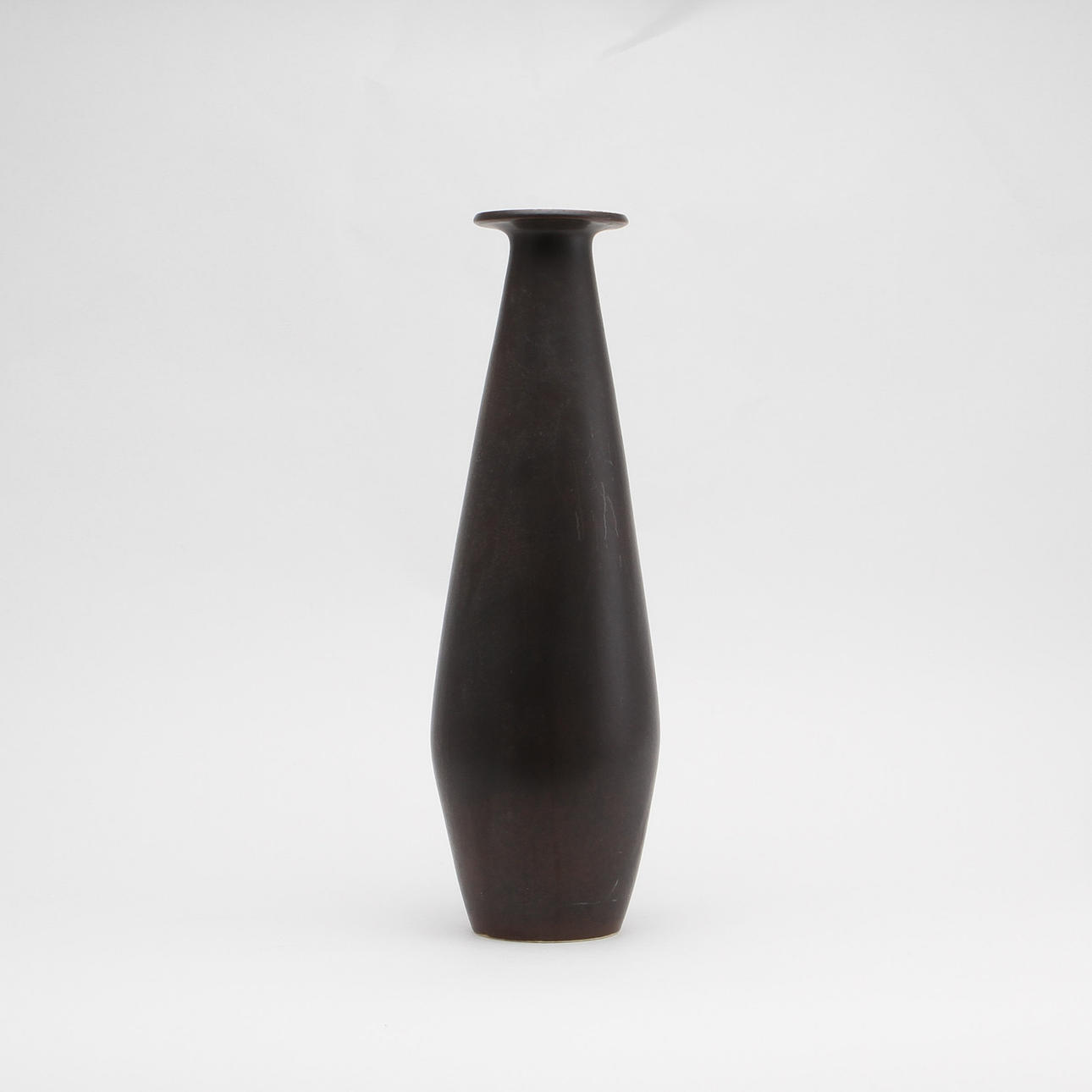 GUNNAR NYLUND. Vas, Rörstrand.