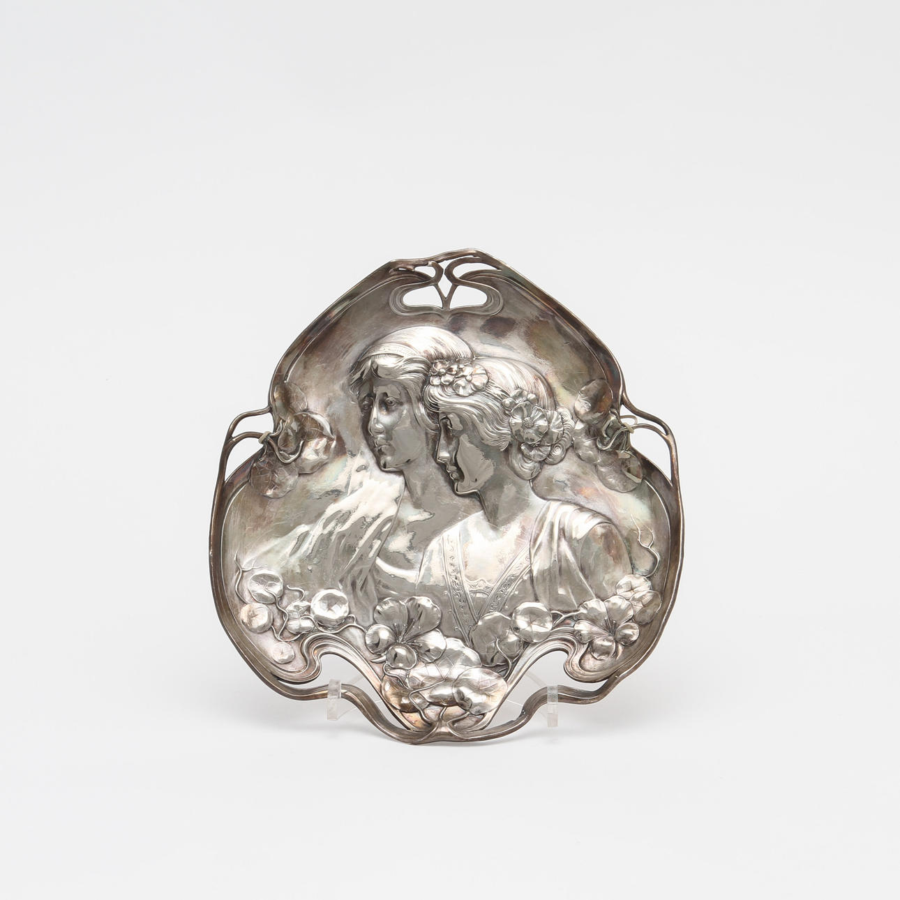 FAT, nysilver, Jugend, 1900-talets första hälft.