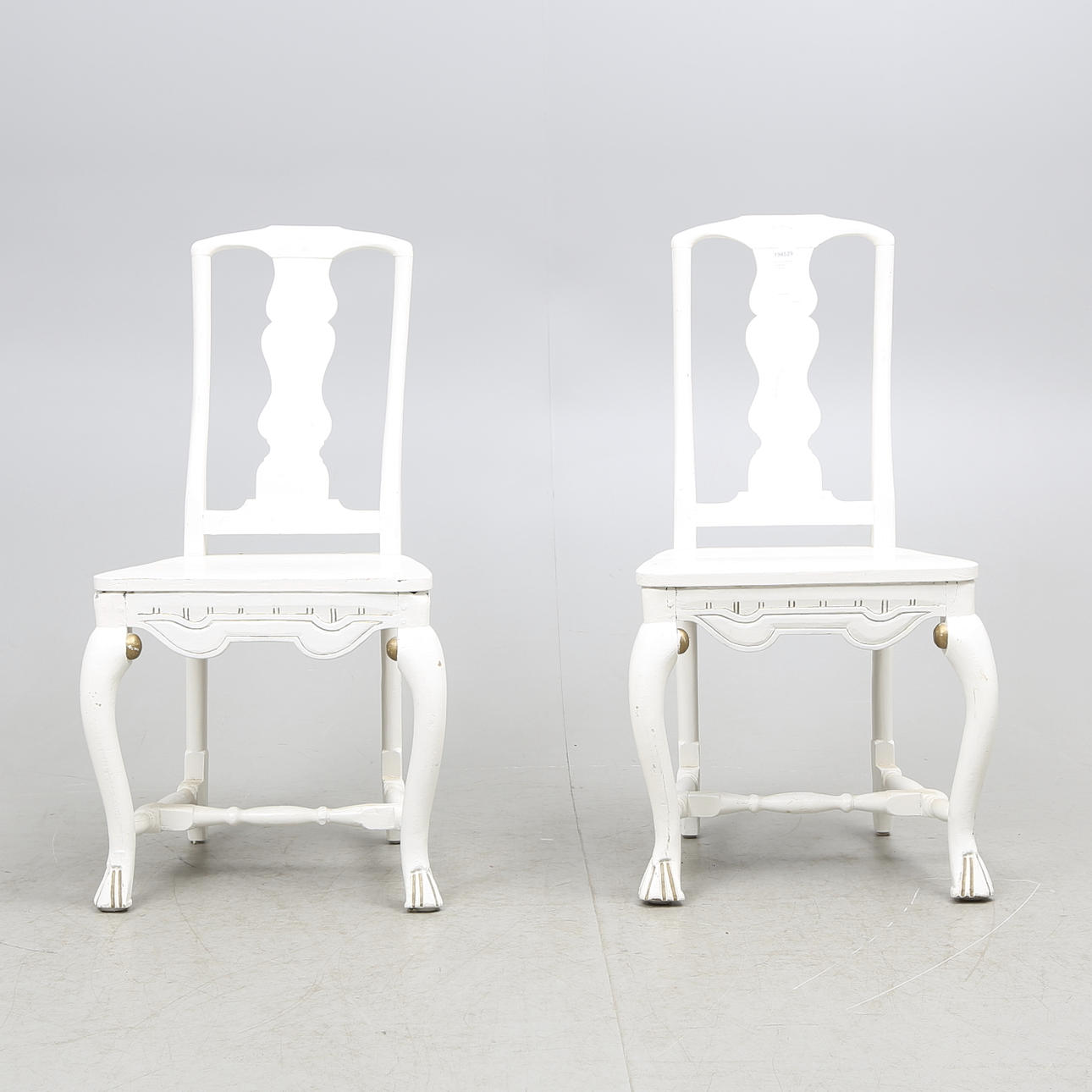 STOLAR, ett par, senbarock, 1700-tal.