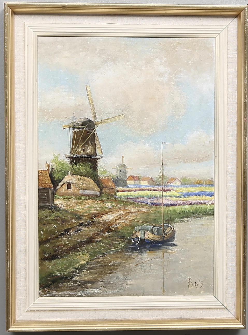OIDENTIFIERAD KONSTNÄR . Väderkvarnar vid kanal. Olja på duk. Monogramsignerad och daterad 1963.
