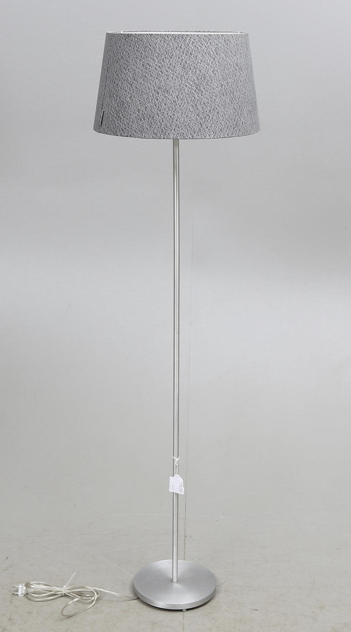 GOLVLAMPA, skärm med Sigvard Bernadottes "Virrvarr" mönster, Sassabrassa, 2000-tal.