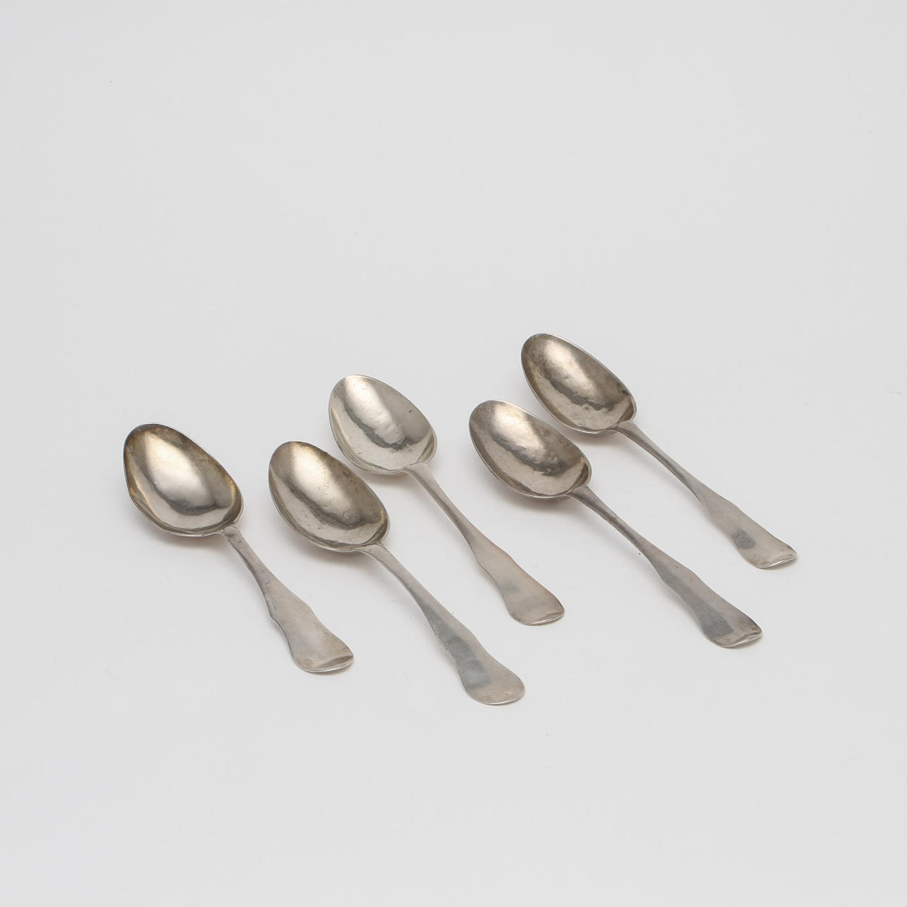 MATSKEDAR, silver, 5 st Sverige 1700-tal. Vikt ca 240 gram.