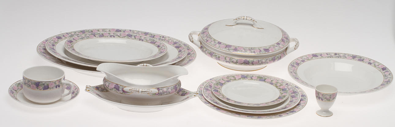 SERVIS, ca 103 delar, porslin, Gustavsberg, 1900-tal.