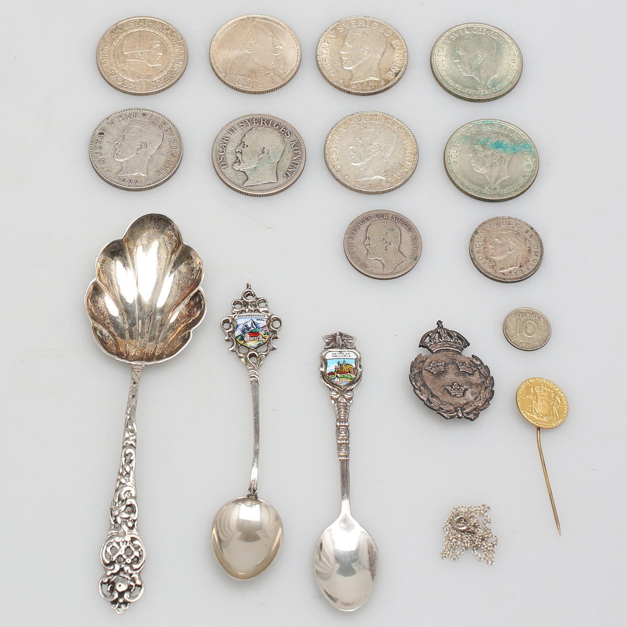 PARTI SILVER. Mynt, skedar. Total vikt ca 160 gram.