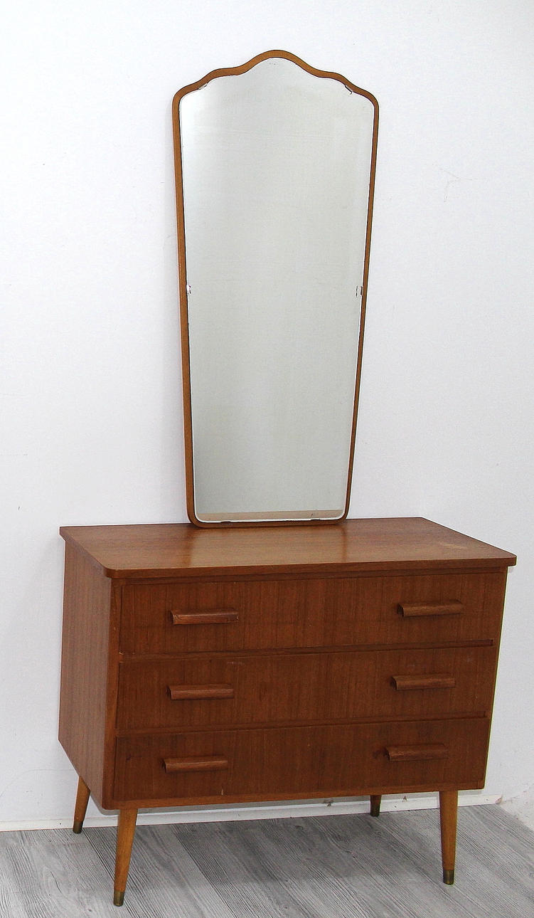 BYRÅ med SPEGEL, teak 50-tal.