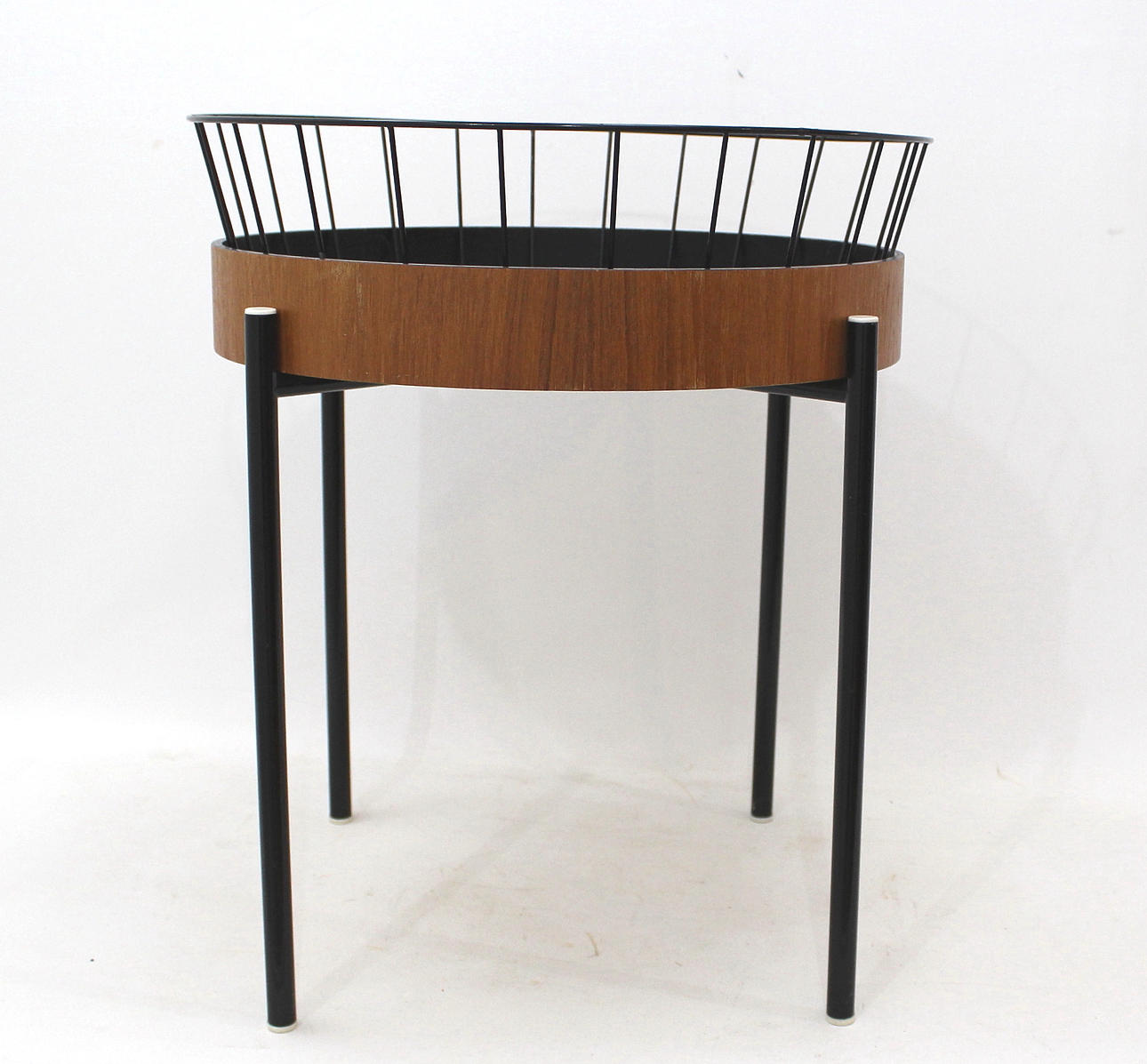 BLOMBORD, string, runt 50-tal.