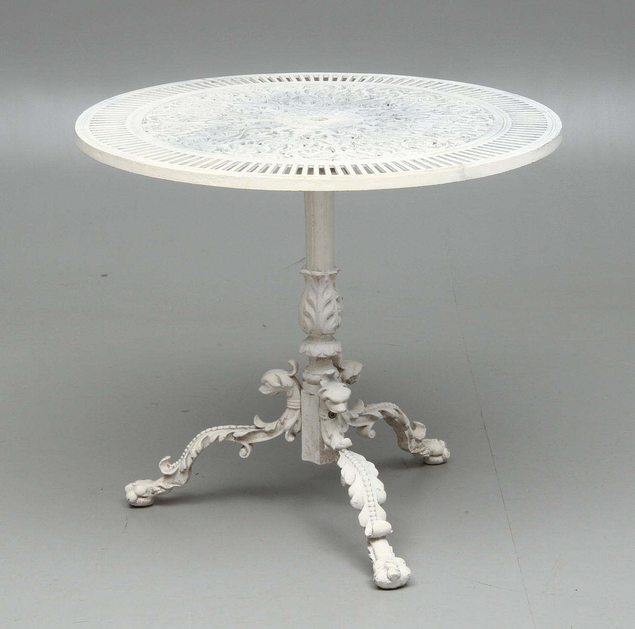 TRÄDGÅRDSBORD, metall, sent 1900-tal.