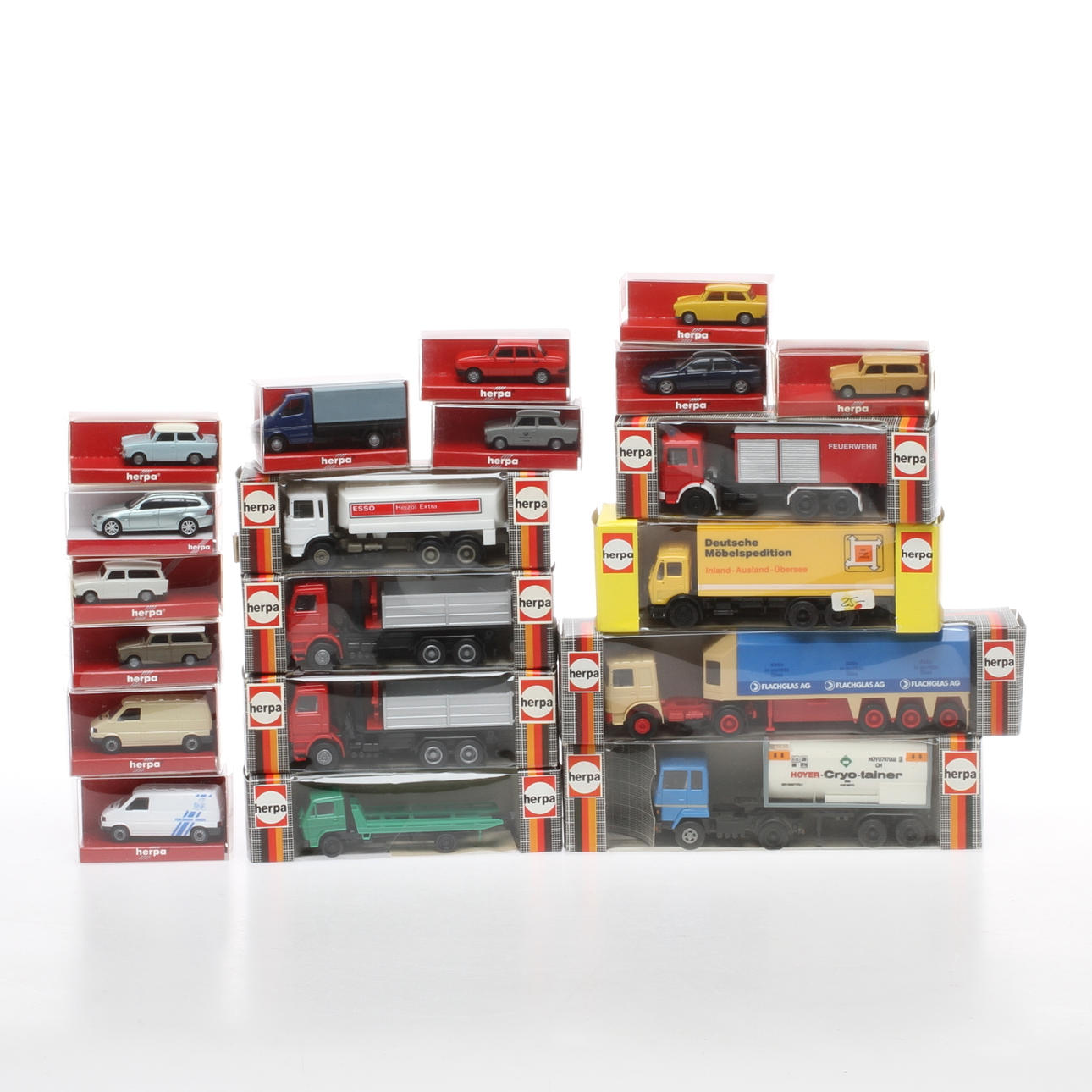 MODELLBILAR HERPA cirka 20 bilar i originalkartong.