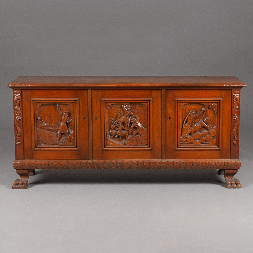 ANRICHTE. Geschnitzte Eiche, Neo-Renaissance-Stil, 20. Jahrhundert.