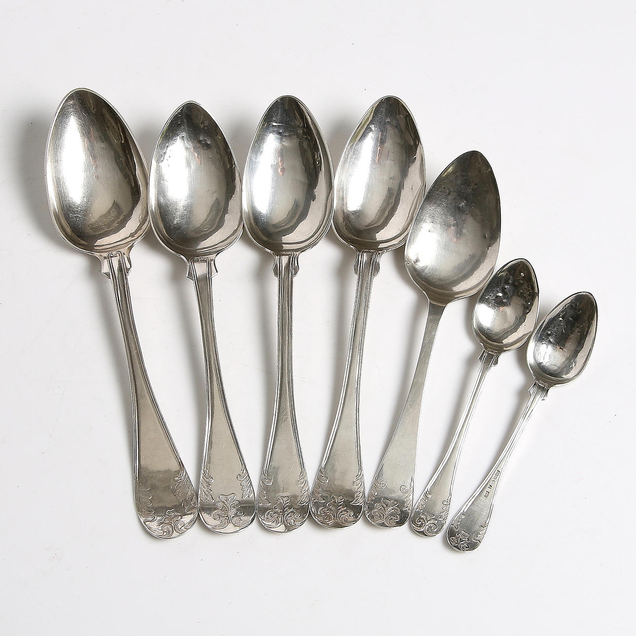 SKEDAR, 7 st, 1800-talets mitt. Vikt 223 gram.