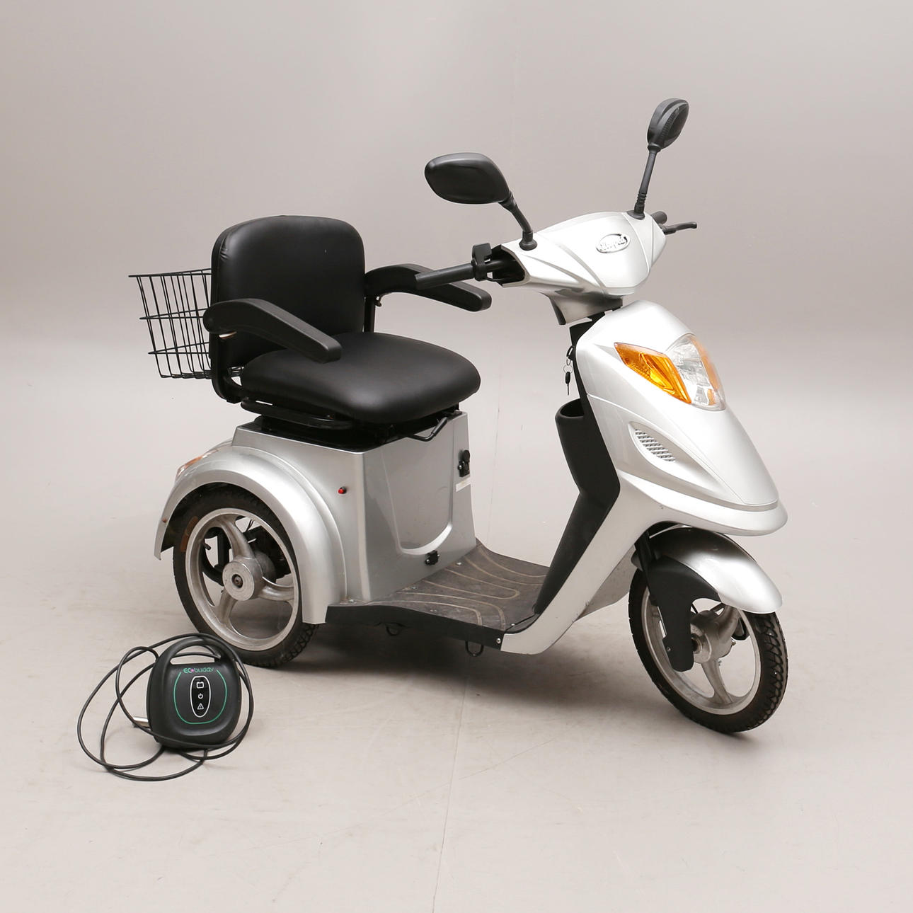 PERMOBIL, "Eloped", samtida.