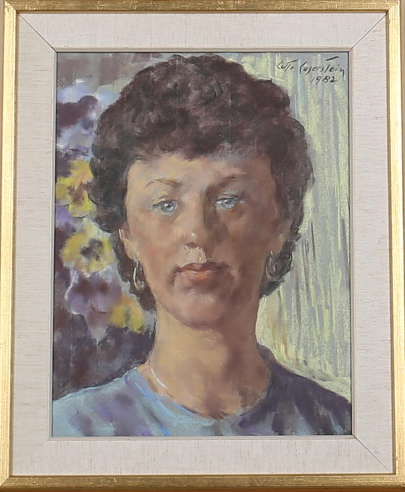 LOTTE LASERSTEIN. Porträtt. Pastell. Signerad och daterad 1982.