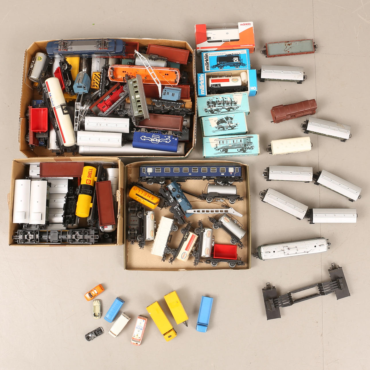 MÄRKLIN, train cars, large A Collection.