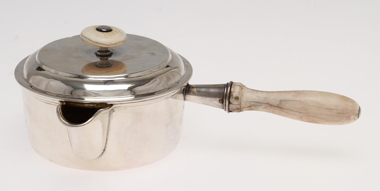 SMÖRPANNA, silver, Johann Heinoin, St Pertersburg, Ryssland, 1872. Vikt 253 gram.