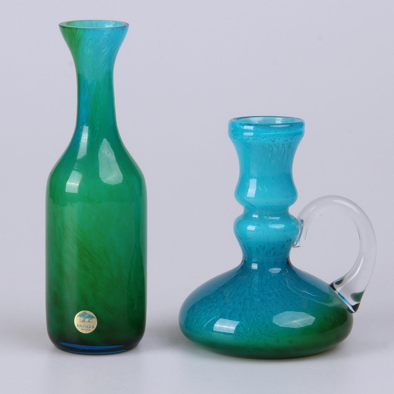 VASER, 2 st, glas, J-O Lake, Ekenäs, signerad.