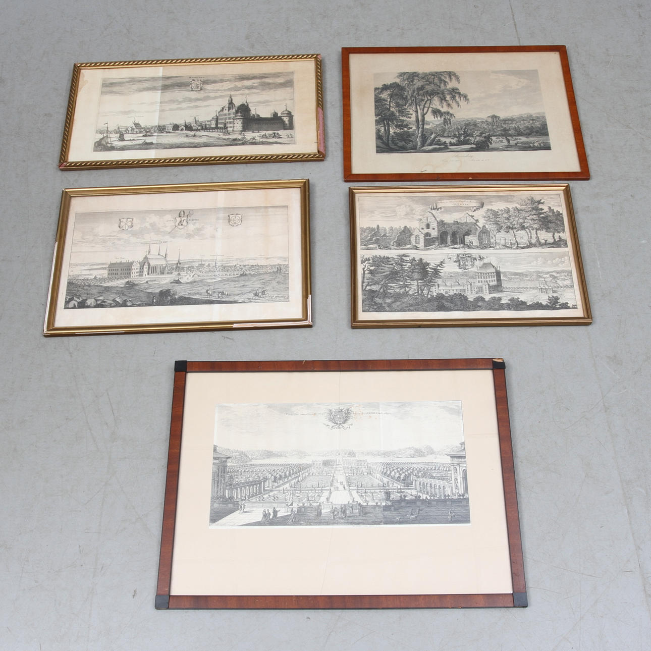 ÄLDRE GRAFIK, 5 delar, bla. ur Erik Dahlbergs "Suecia antiqua et hodierna".