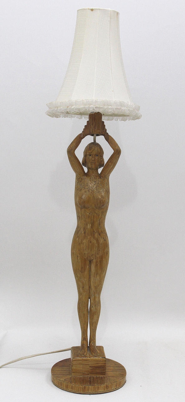 LAMPA , gjord av tändstickor.