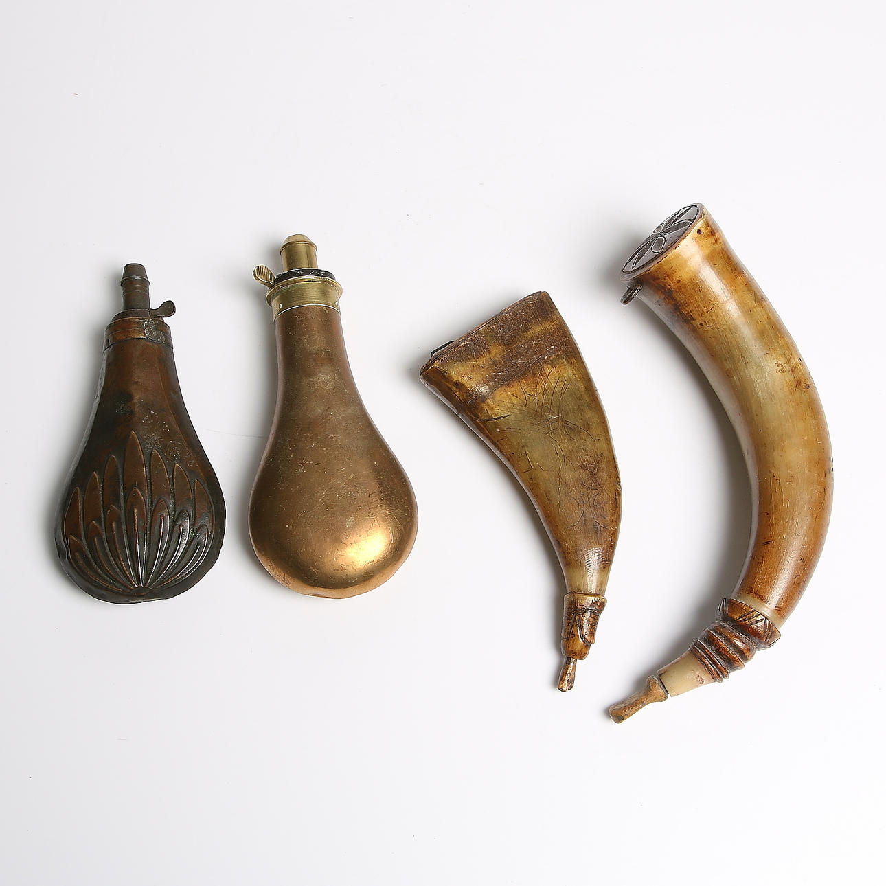 KRUTHORN/PLUNTOR, 4 st, bl.a. James Dixon & Sons, Sheffield.1800-tal.