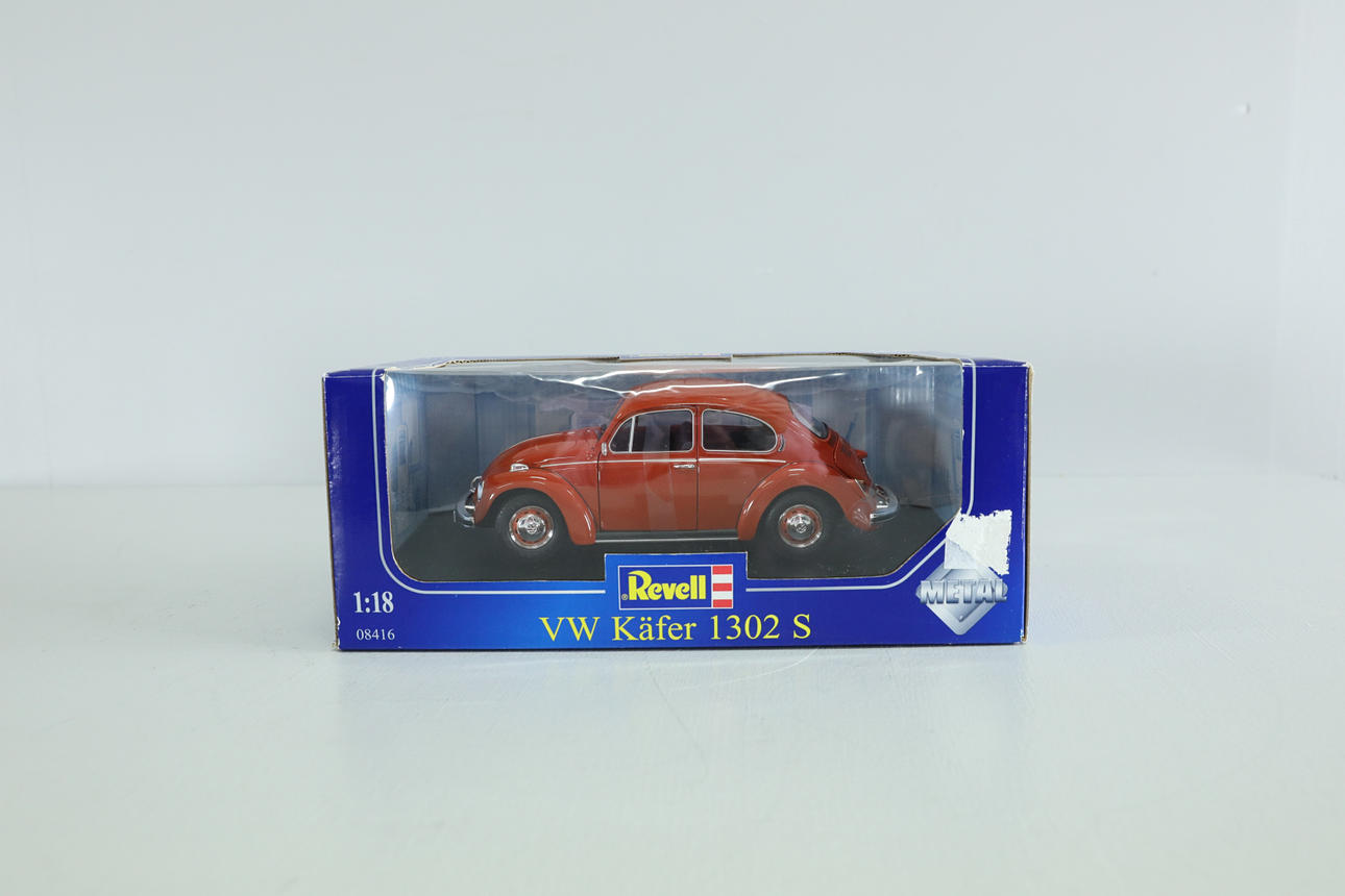 MODELLBIL, Revell, VW Käfer 1302S.