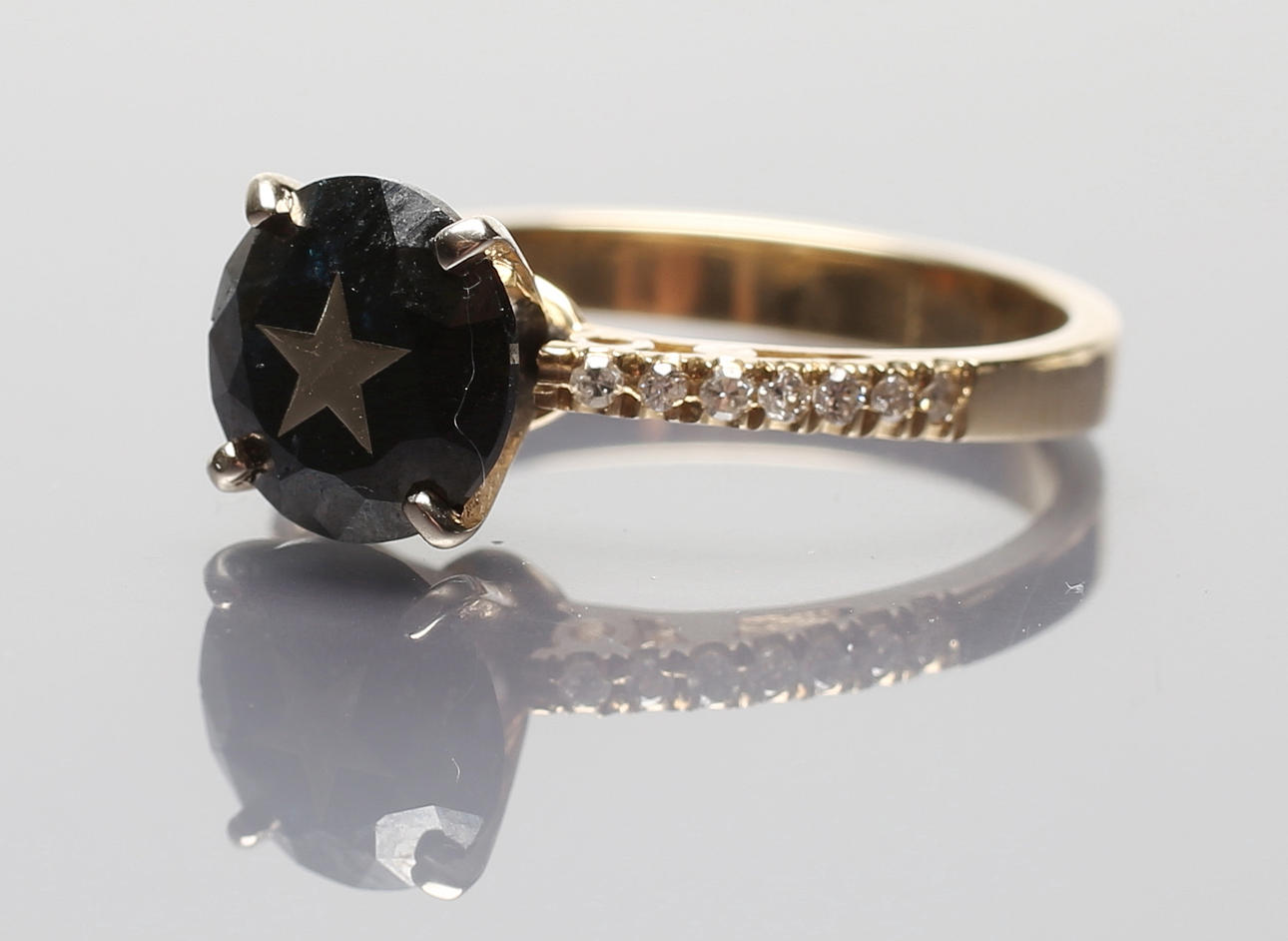 LYSANDE RING.