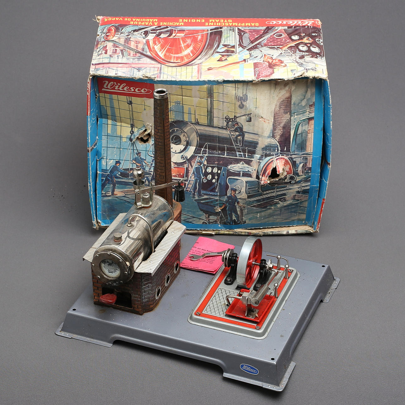 WILESCO D12 steam machine in original box.