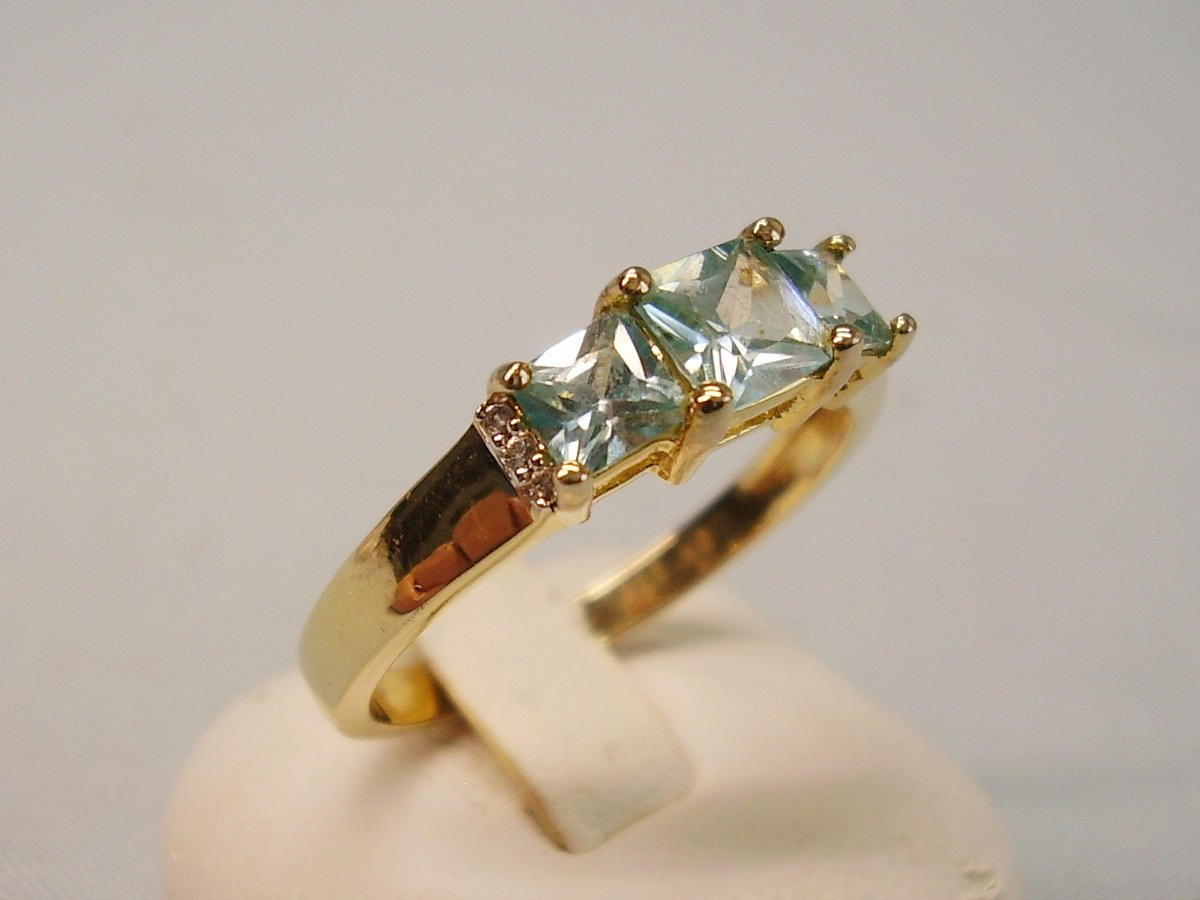 BLAUTOPAS RING SILBER & GELBGOLD signiert Harry Ivens.