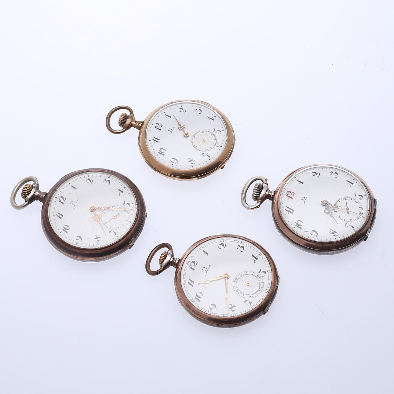 TASKUKELLO, 4 kpl, hopea ja tupla, Omega.