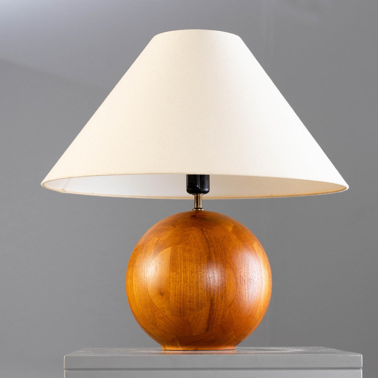 Kirk Copenhagen, Teak Table Lamp, 1960s.