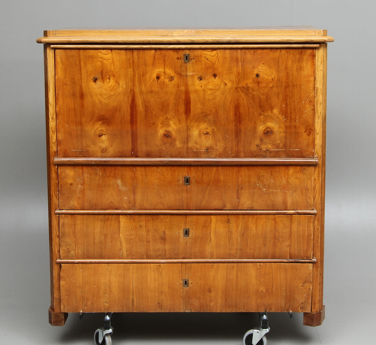 CHIFFONJÈ, 1800-tal.