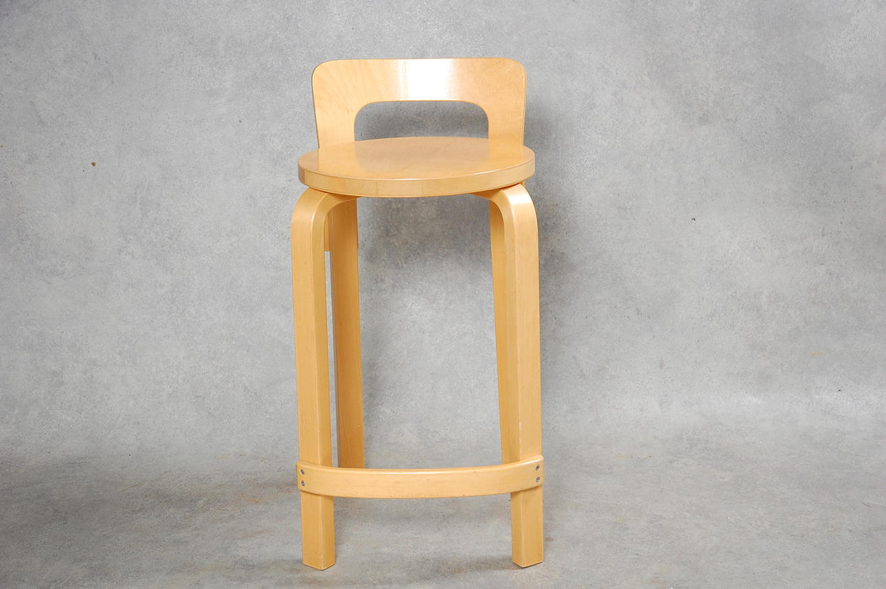 ALVAR AALTO. stol, modell " 65 ".