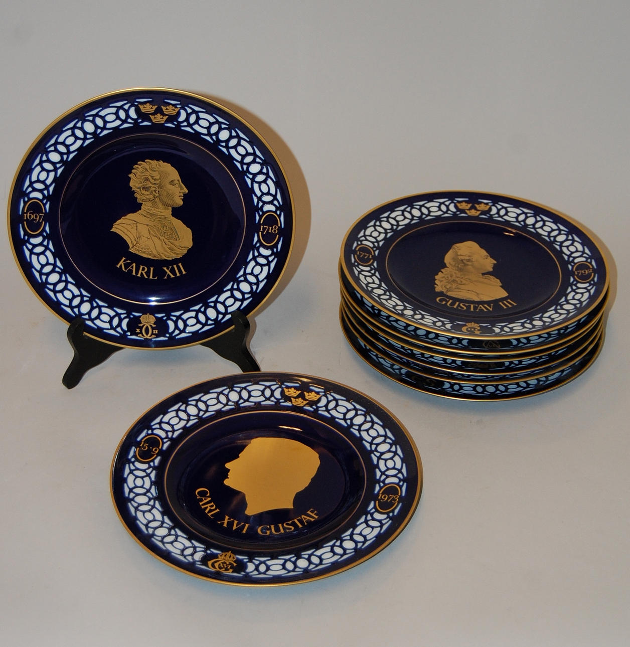 TALLRIKAR, 8 st, Bing & Gröndal, Sveriges regenter under 1000 år.