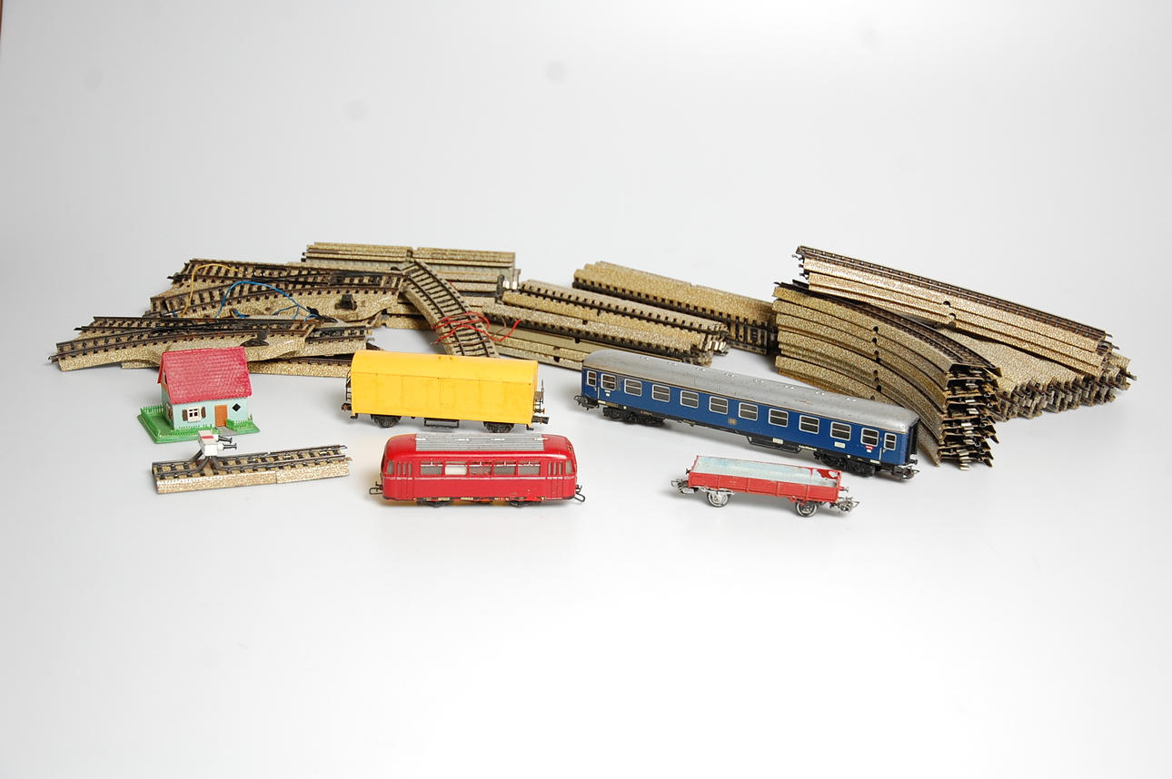 MODELLTÅG, RÄLSBUSS, RÄLS, MÄRKLIN.