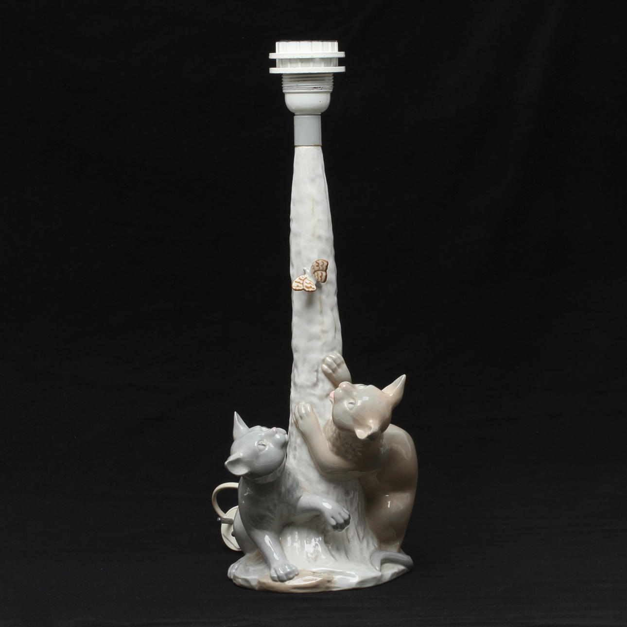 BORDSLAMPA, porslin, Zaphir, Spanien, 1900-tal.