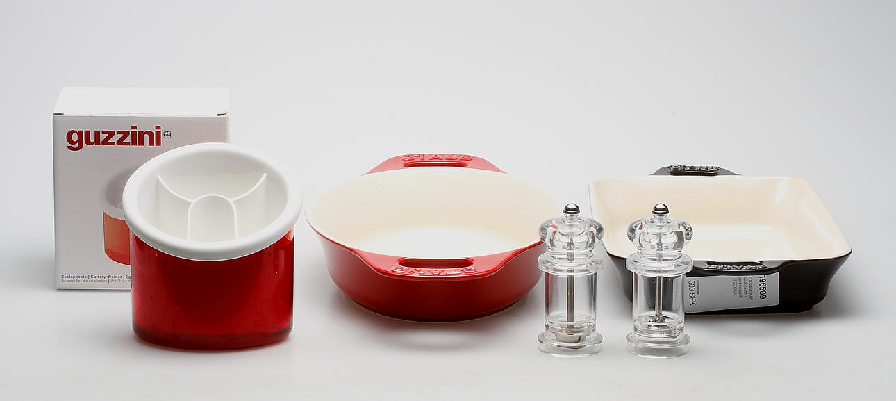 KÖKSREDSKAP, 5 delar, Staub, Guzzini samt Peugeot, 19/2000-tal.