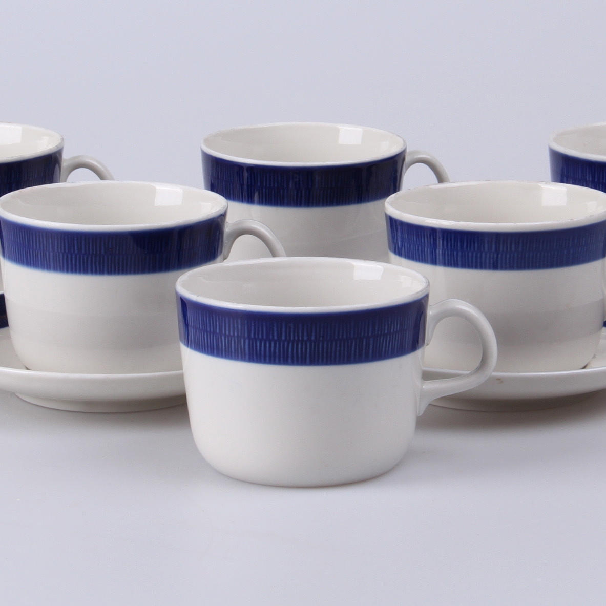 TEKOPPAR, med fat, 11 delar, "Koka Blå", Hertha Bengtsson, Rörstrand.