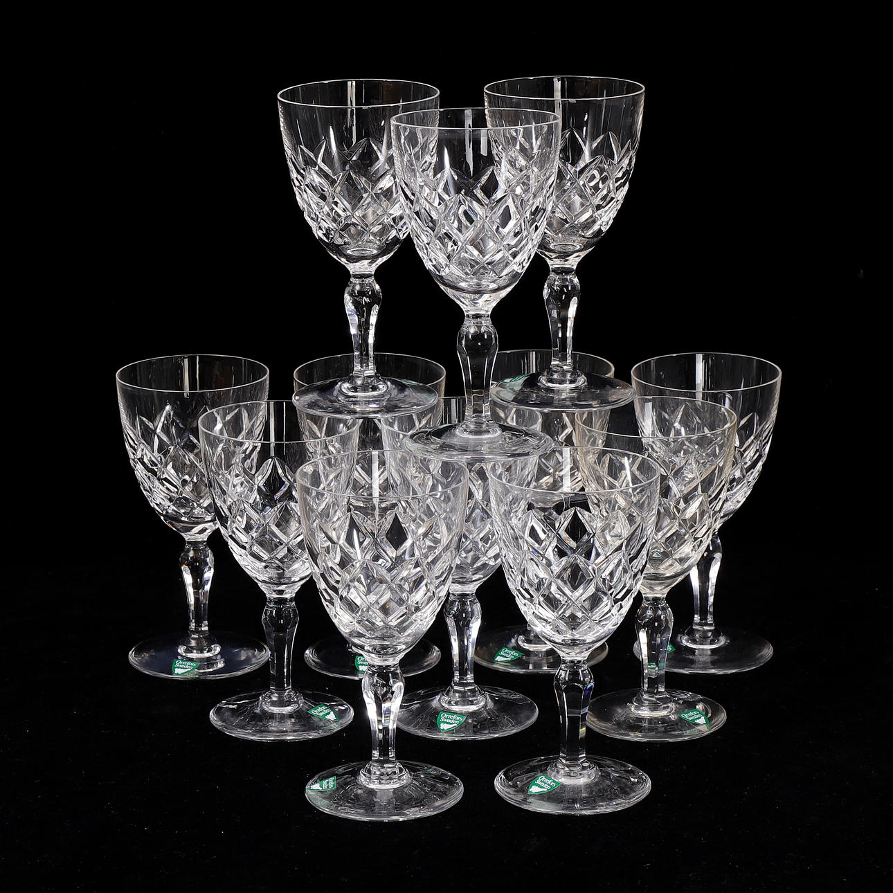 VINGLAS, 12 st, rutslipad kristall, Orrefors.