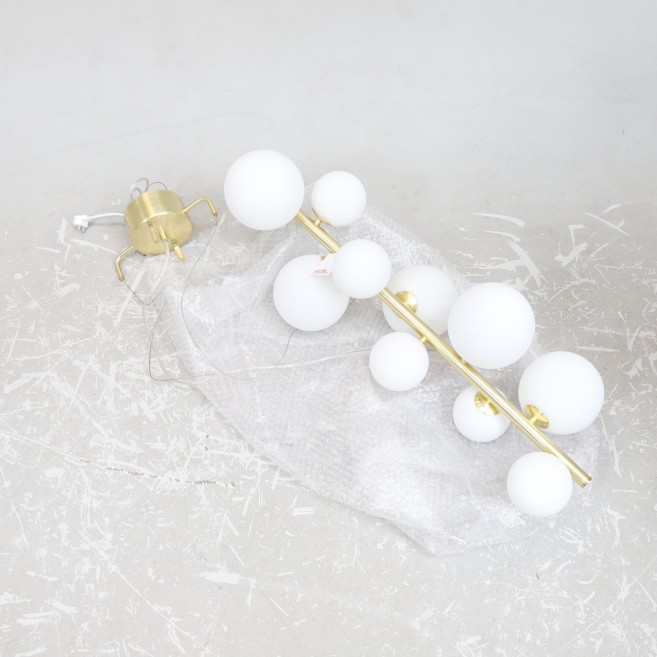 MOLEKYL LAMPA, Mässing & glas, 2000-tal.