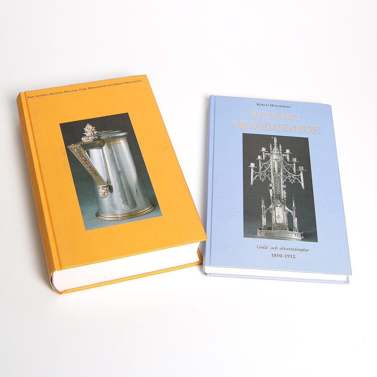 BÖCKER, 2 st, "Svenskt Silversmide 1520 - 1850 samt 1950-1912". 2000.