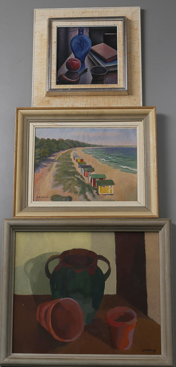 PARTI TAVLOR. 3 st. Olja på pannå/duk. Bl. a Nils Sonesson.