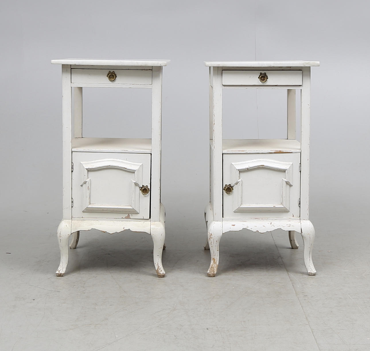 NATTDUKSBORD, rokokostil, 1900-talets första hälft.