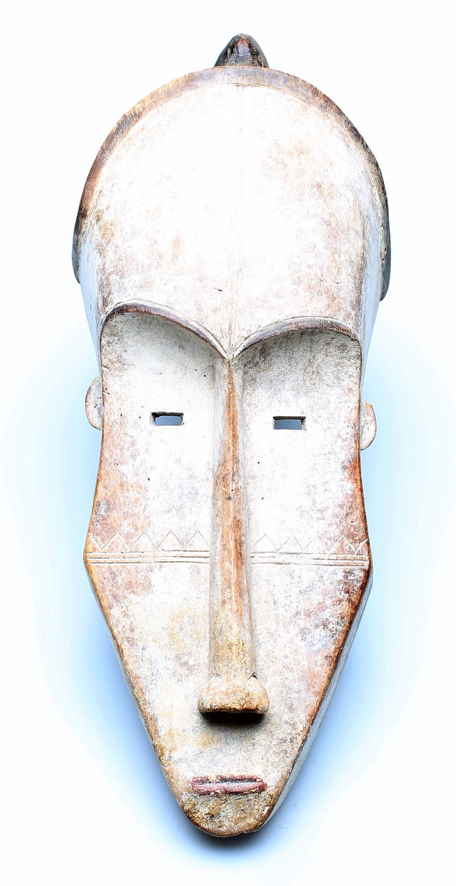 NGIL MASK, ”FANG” Afrika (Gabon) 1900-talets andra hälft.