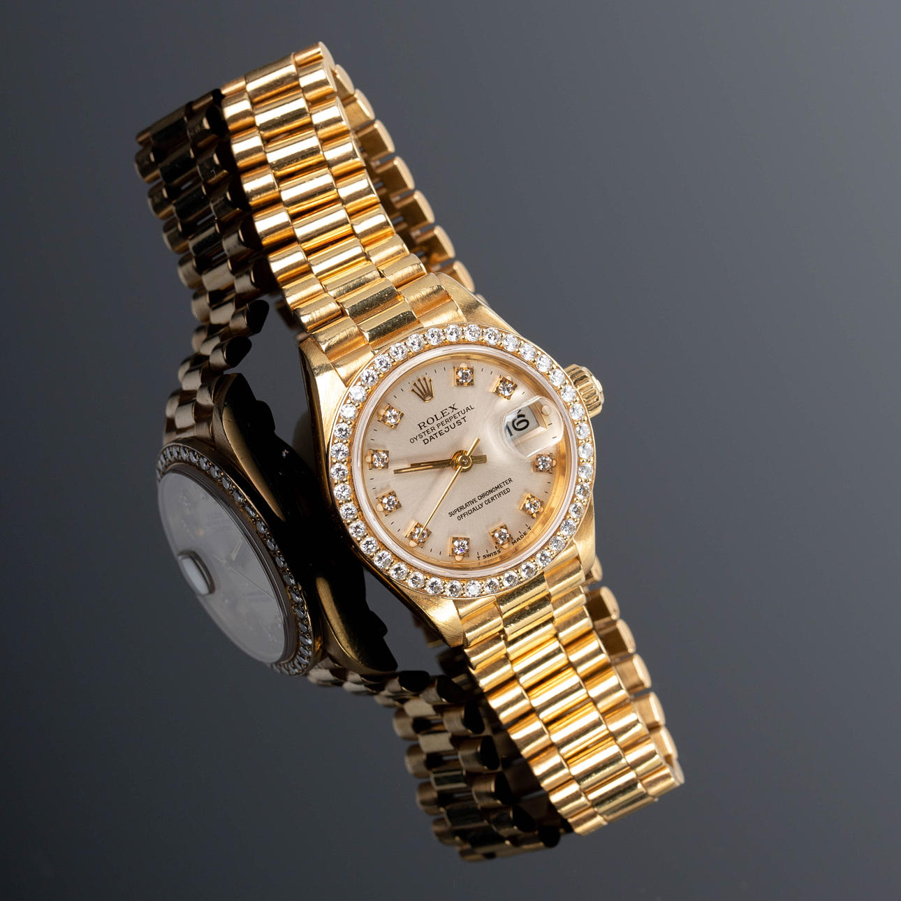 Rolex 'Datejust'. NAISTEN RANNEKELLO.
