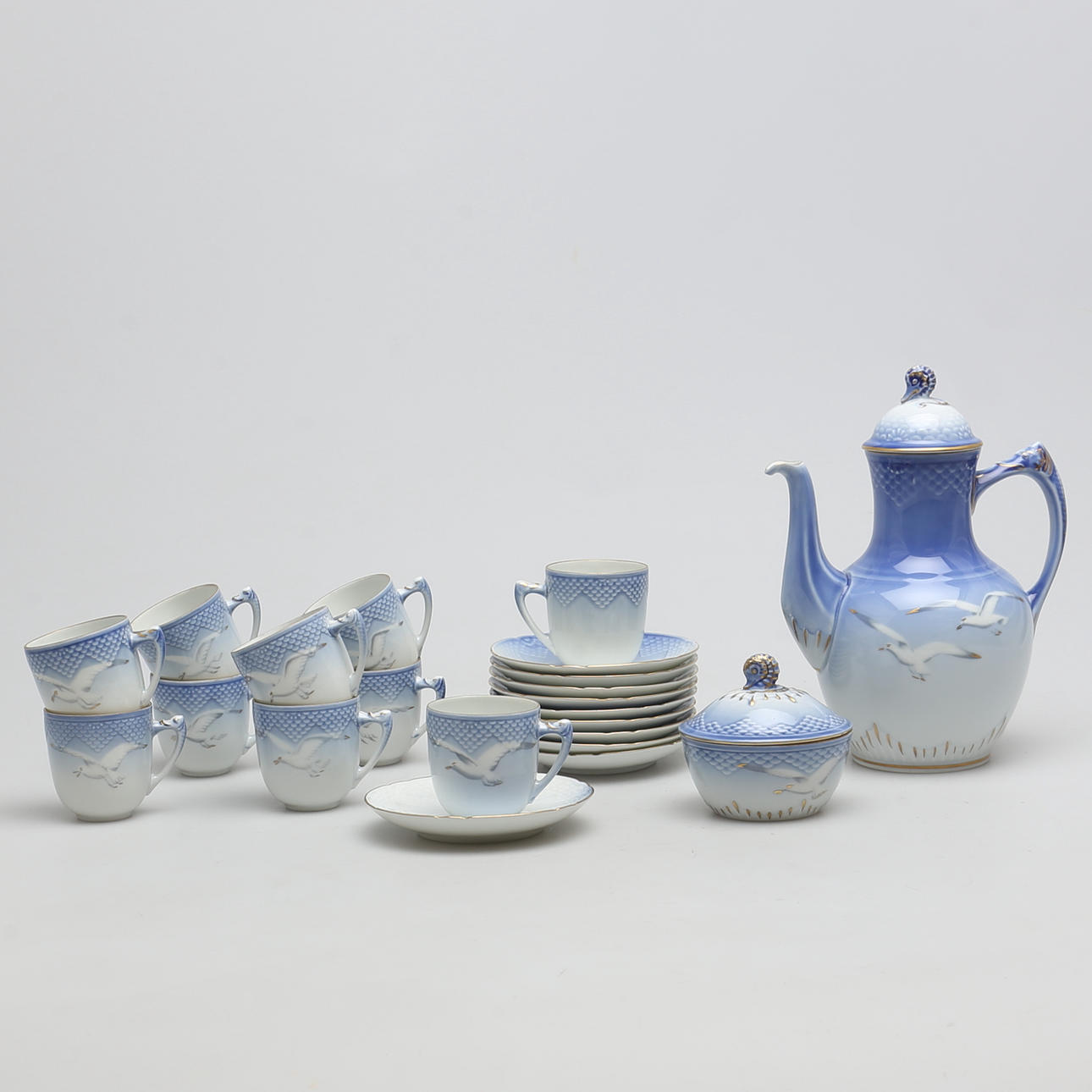 ESPRESSOSERVIS. 22 delar "Blå måsen" Bing & Gröndal. Köpenhamn. Danmark.